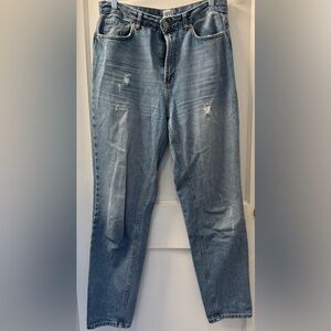 BDG Urban Outfitters distressed blue denim mom jeans women’s 29